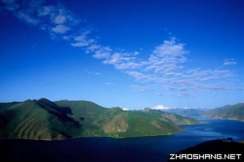 中石化与西藏高原天然水有限公司签约